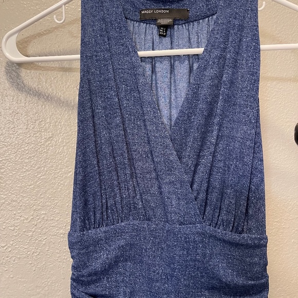 Maggy London Sleeveless V-Neck Empire Waist Dress - Picture 6 of 8